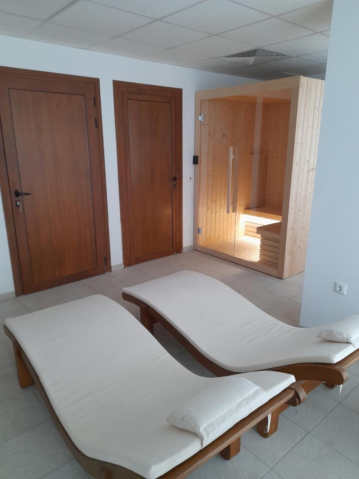 Queen'S Palace Balchik Apartment Екстериор снимка