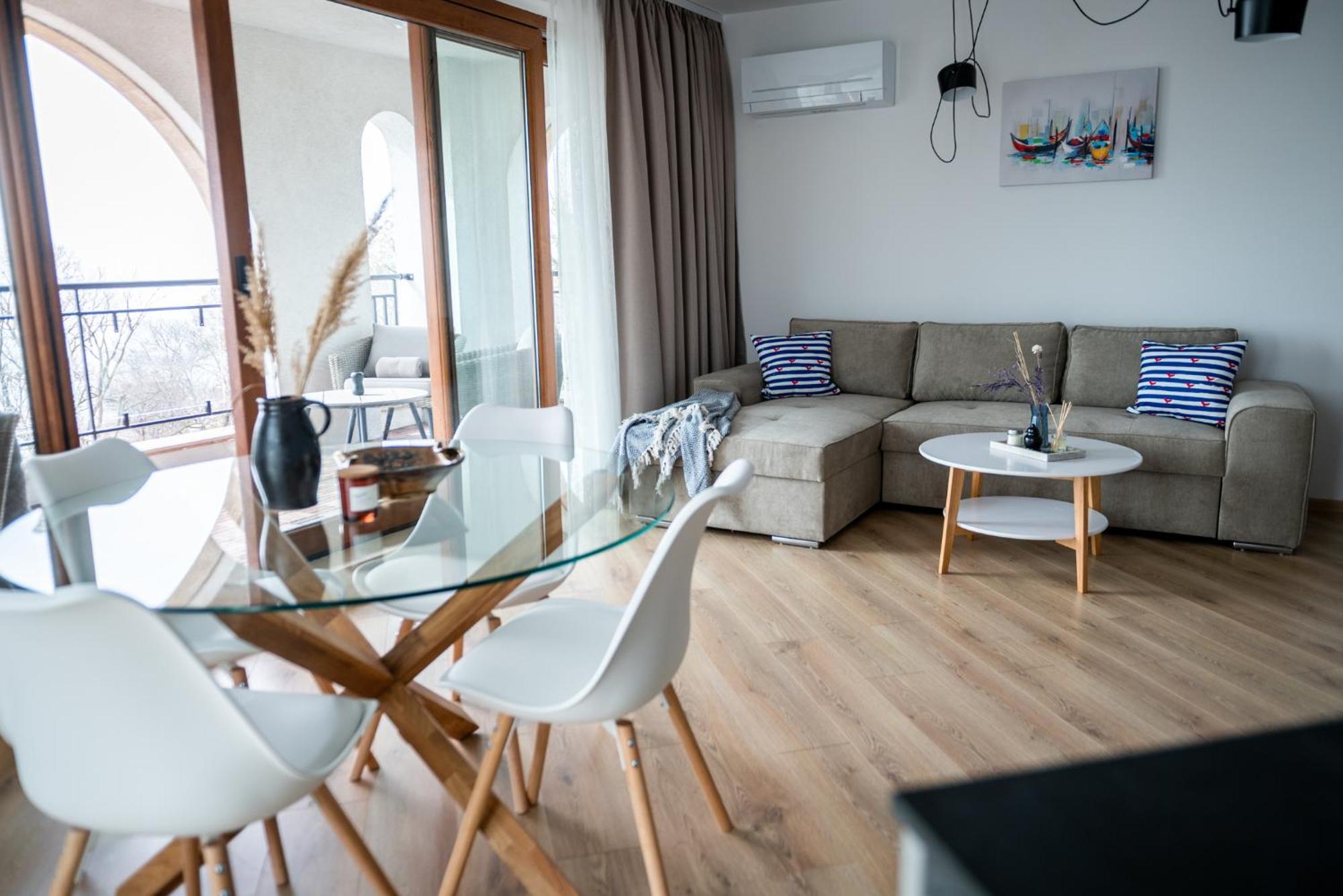 Queen'S Palace Balchik Apartment Екстериор снимка