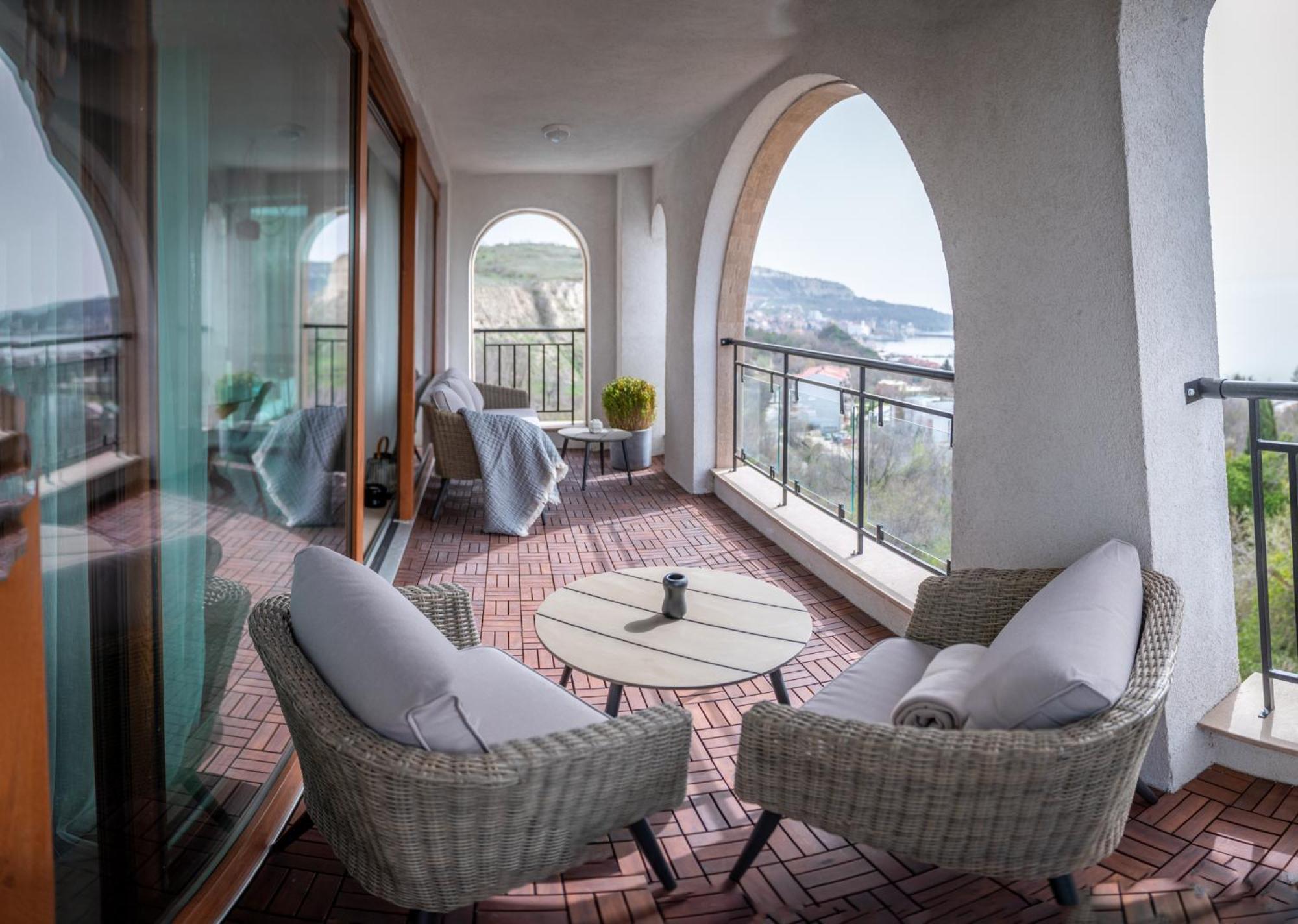 Queen'S Palace Balchik Apartment Екстериор снимка