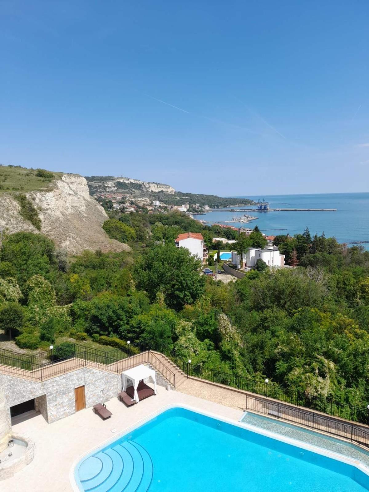 Queen'S Palace Balchik Apartment Екстериор снимка